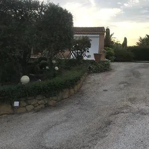 https://studio-30-m.fr-provencehotel.com