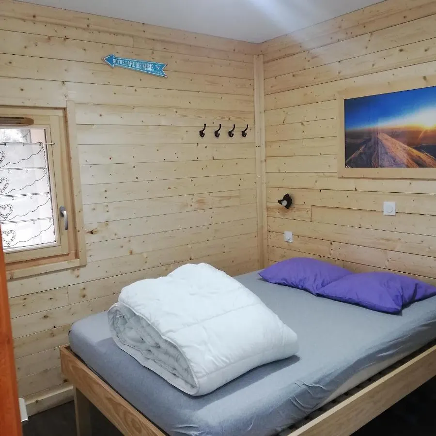 Chalet Les Garands Вальменье