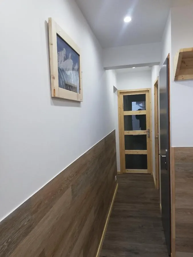 Chalet Les Garands Вальменье