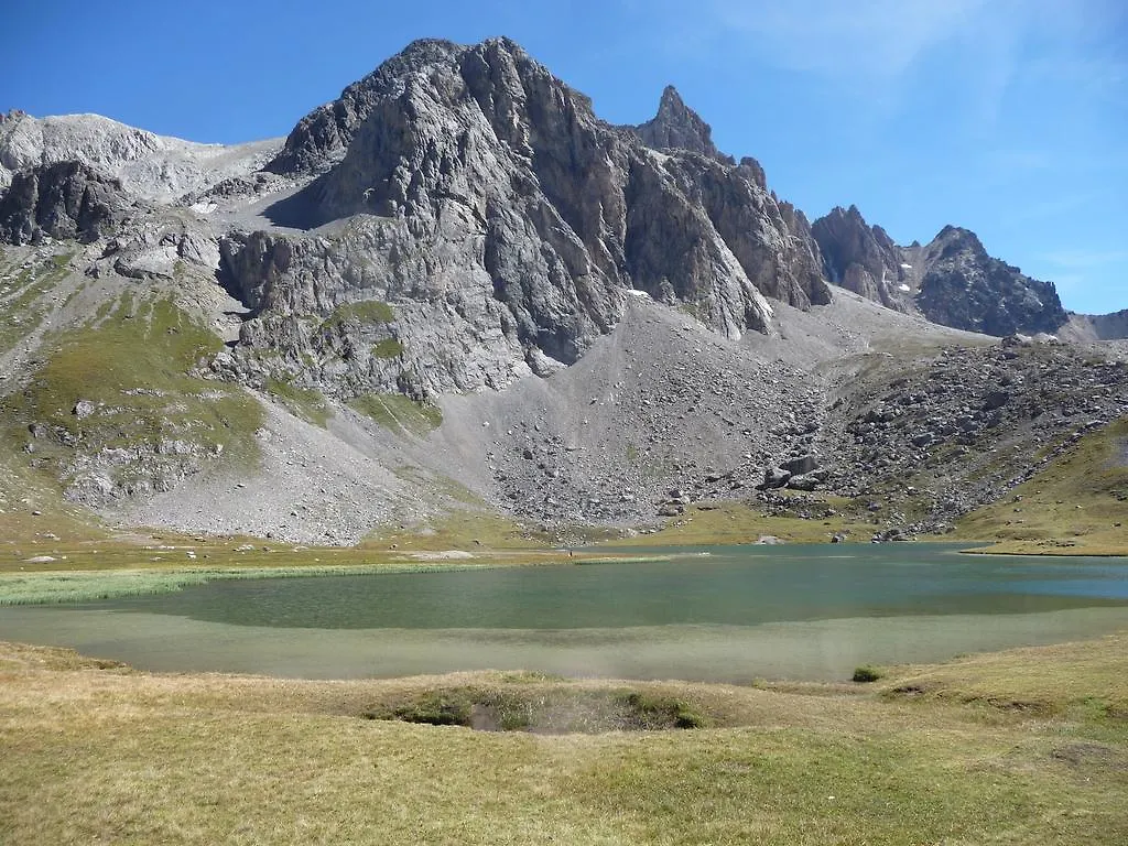 Chalet Les Garands Вальменье